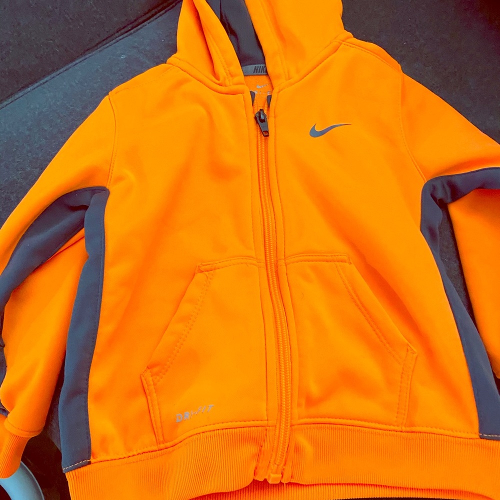 Nike dri fit zip up hoodie